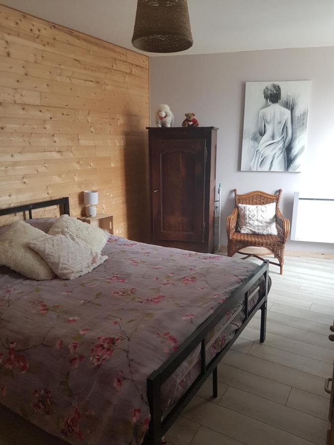 Cheviré-le-Rouge Maison ,1 Chambre, Une Petite Piece , Un Salon, 5 Couchagesヴィラ エクステリア 写真