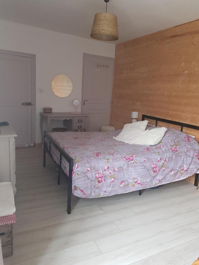Cheviré-le-Rouge Maison ,1 Chambre, Une Petite Piece , Un Salon, 5 Couchagesヴィラ エクステリア 写真